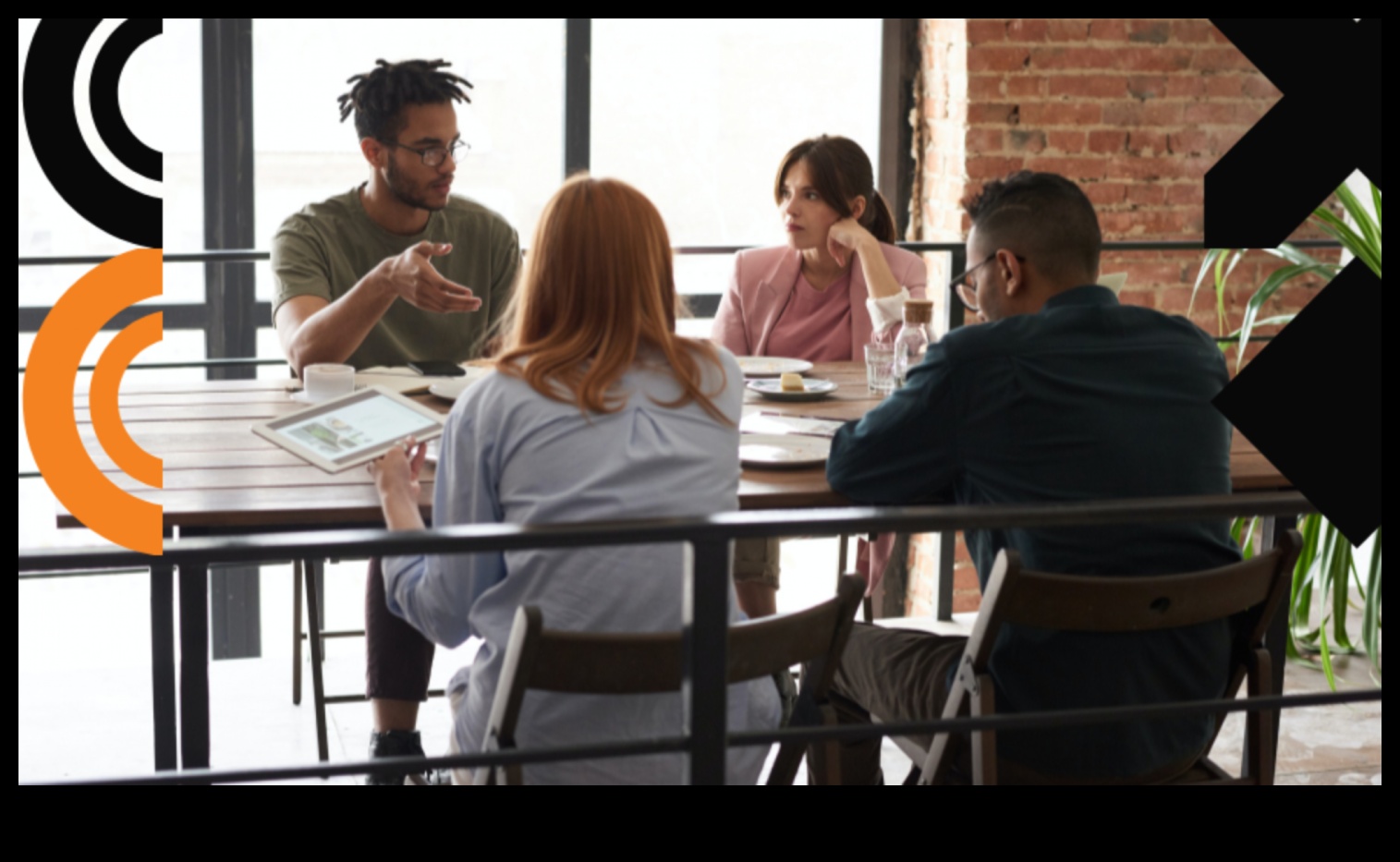 Renașterea datelor O nouă eră a soluțiilor analitice 3 Data Renaissance: redescoperirea artei de a crea soluții analitice