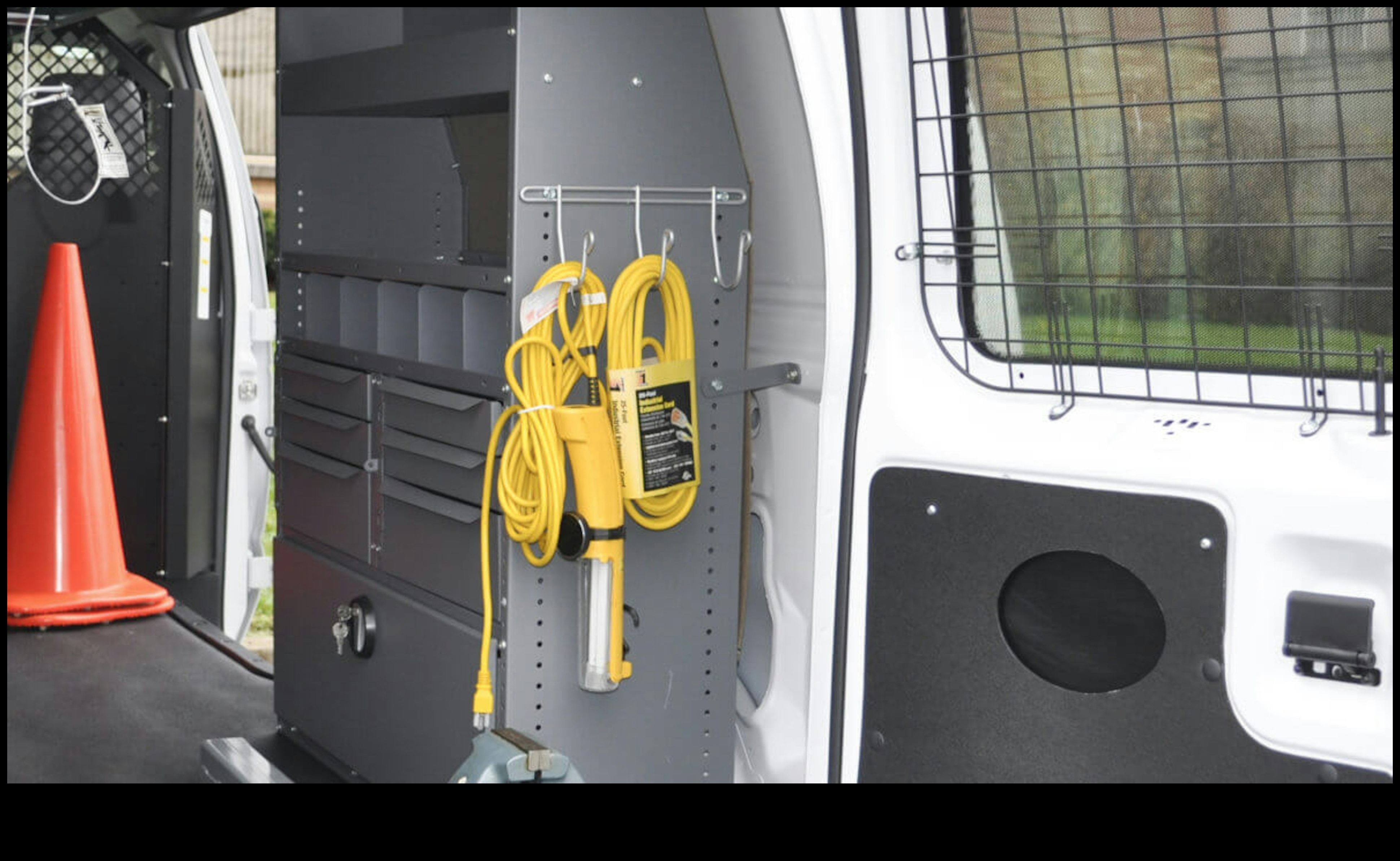 Marfa personalizată Creșteți stilul și funcționalitatea camionului dvs. cu accesorii personalizate 4 Marfă personalizată: personalizarea camioanelor pentru stil și funcționalitate