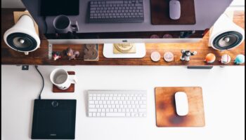 Revoluționarea spațiilor de lucru: tehnologii de ultimă generație în electronicele de birou